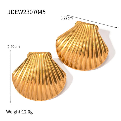 Bold Textured Shell Stud Earrings – 18K Gold Plated
