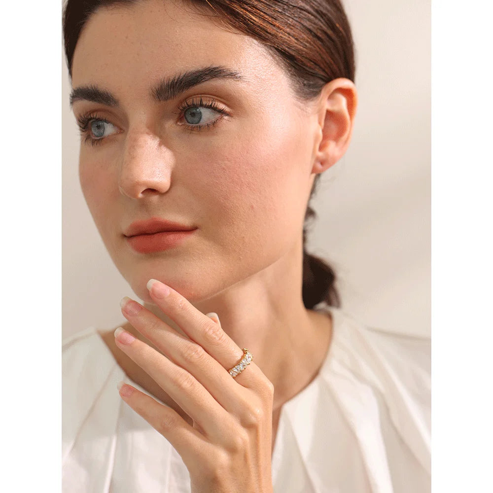 Luxe Stainless Steel Heart Cubic Zirconia Ring - Gold & Platinum Plated Jewelry