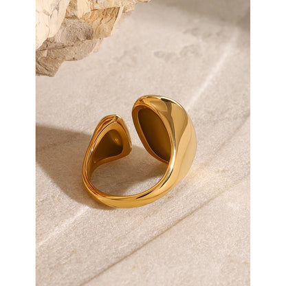 Luxe Jewels 316L Stainless Steel Ring – High-Quality Waterproof Gold Jewelry