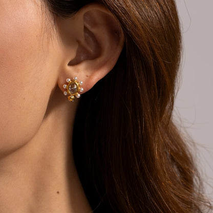 Uworld High Quality Imitation Pearls Drop Stainless Steel Golden Korean Hoop Earrings Charms Fashion Jewelry Bijoux Femme Gift