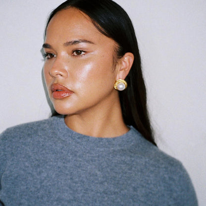 Uworld High Quality Imitation Pearls Drop Stainless Steel Golden Korean Hoop Earrings Charms Fashion Jewelry Bijoux Femme Gift