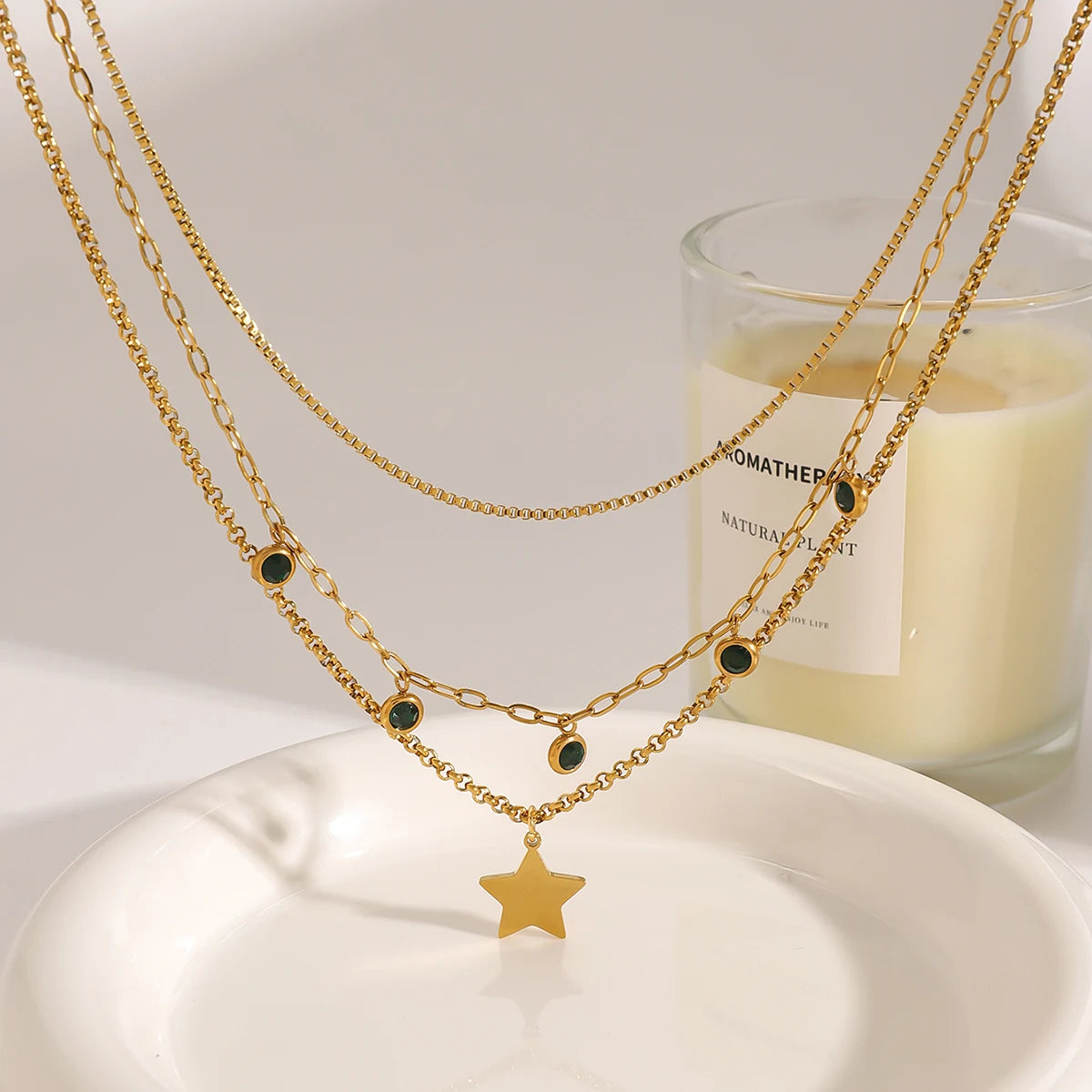 Green Zircon Stacked Star Necklace – Elegant Pendant Jewelry