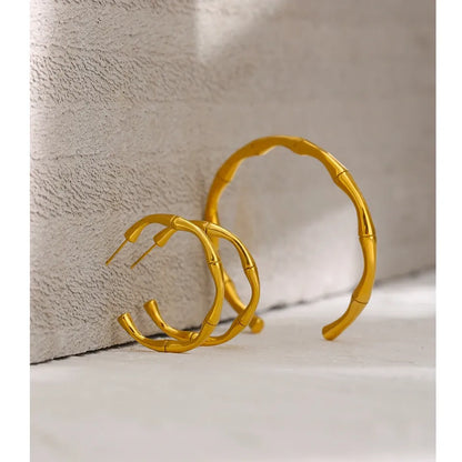 Bamboo Texture Cuff Bracelet – 18K Gold Plated Stainless Steel