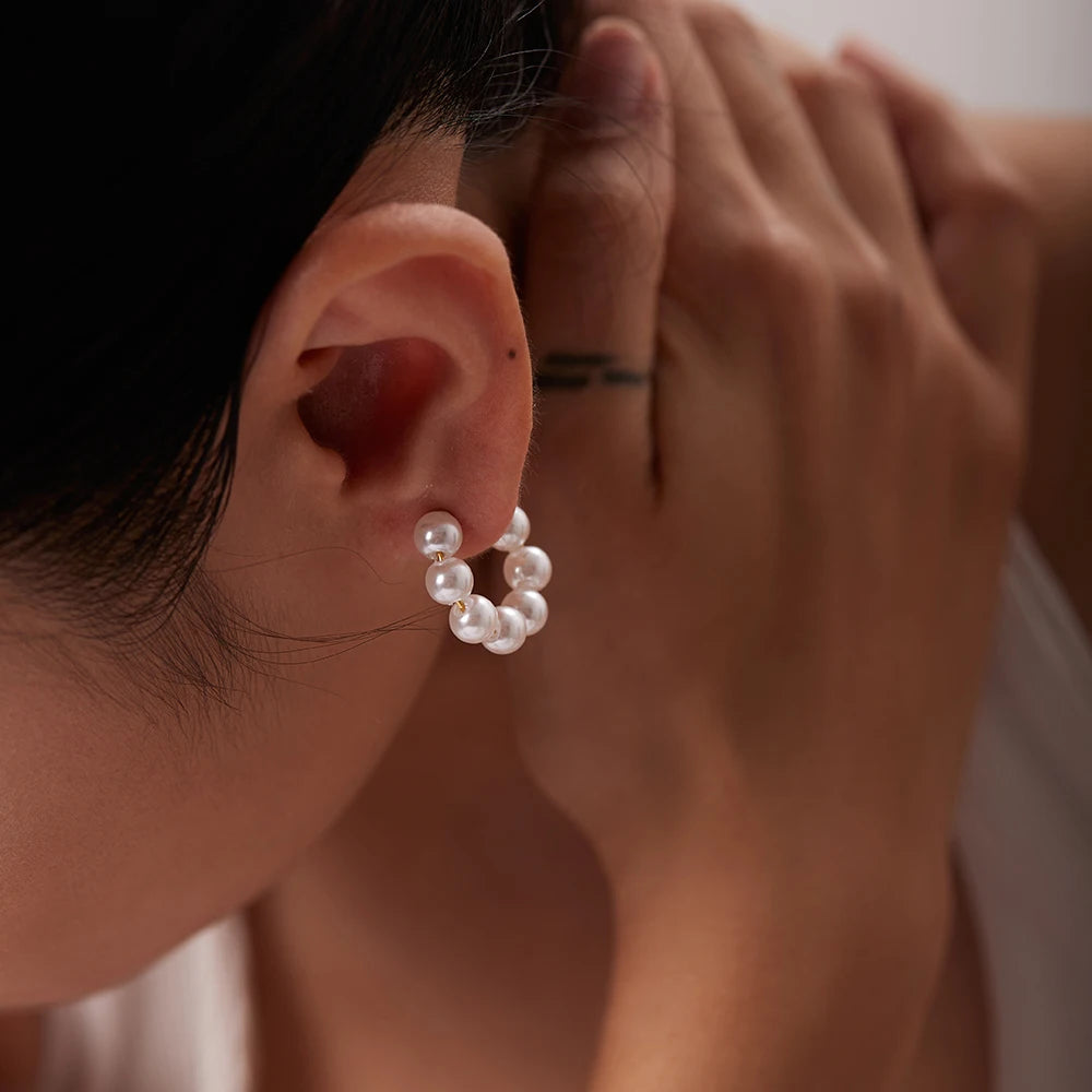 Uworld Exquisite Luxury Stainless Steel  Pearls Beads Hoop Huggie Earrings Romantic Elegant Fashion Charm Trendy Chic Jewelry