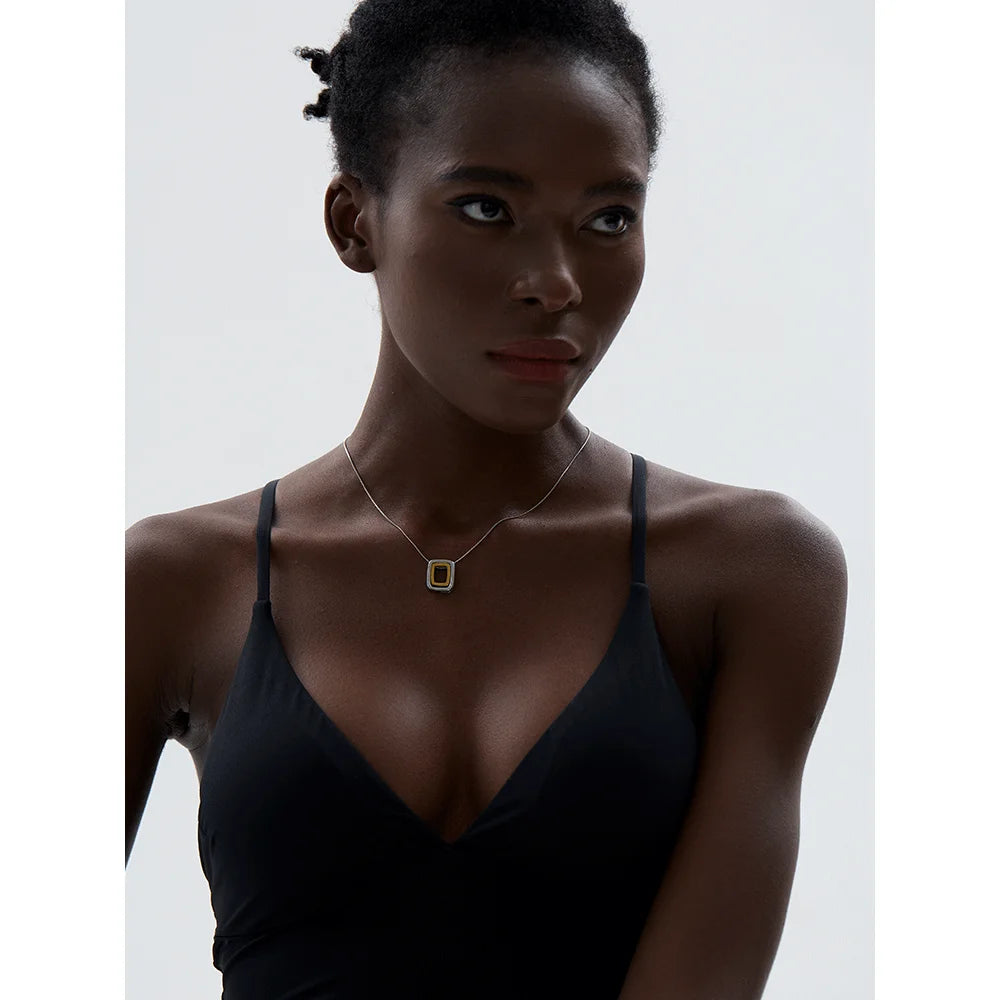 Double Layered Square Pendant Necklace – Gold 316L Stainless Steel