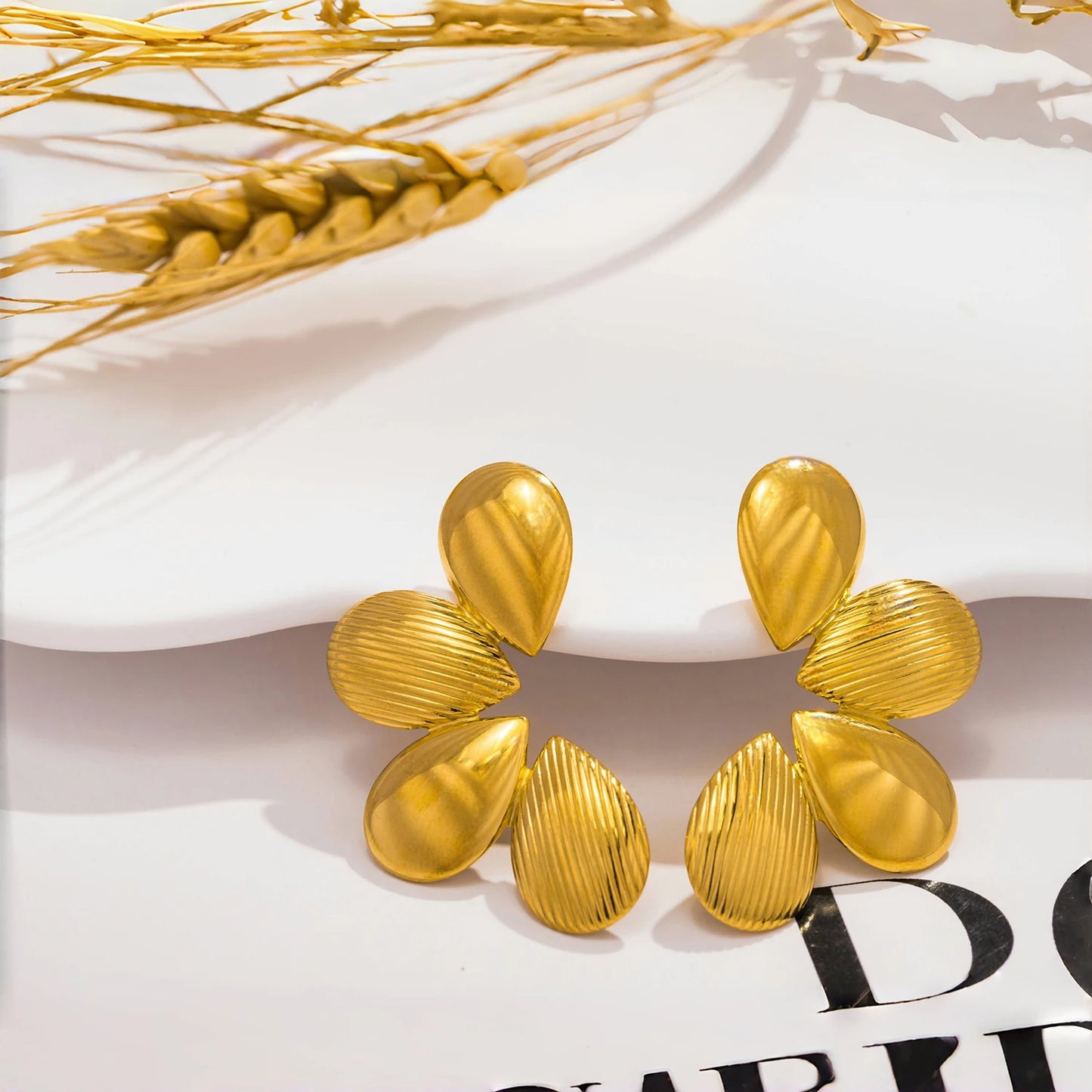 Elegant Geometric Flower Stainless Steel Earrings for Women Smooth Gold Plated Exquisite Jewelry