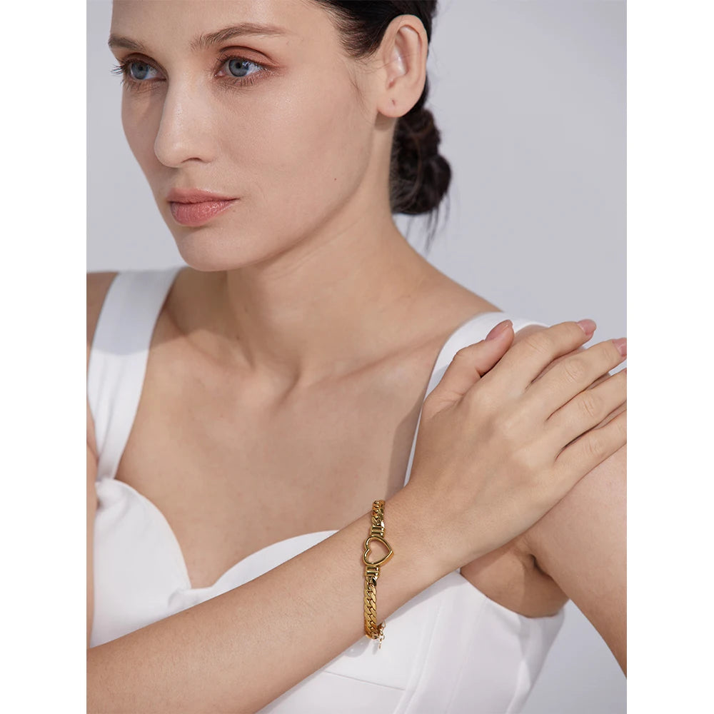 Heart Cuban Bracelet – Gold or Platinum Plated Stainless Steel