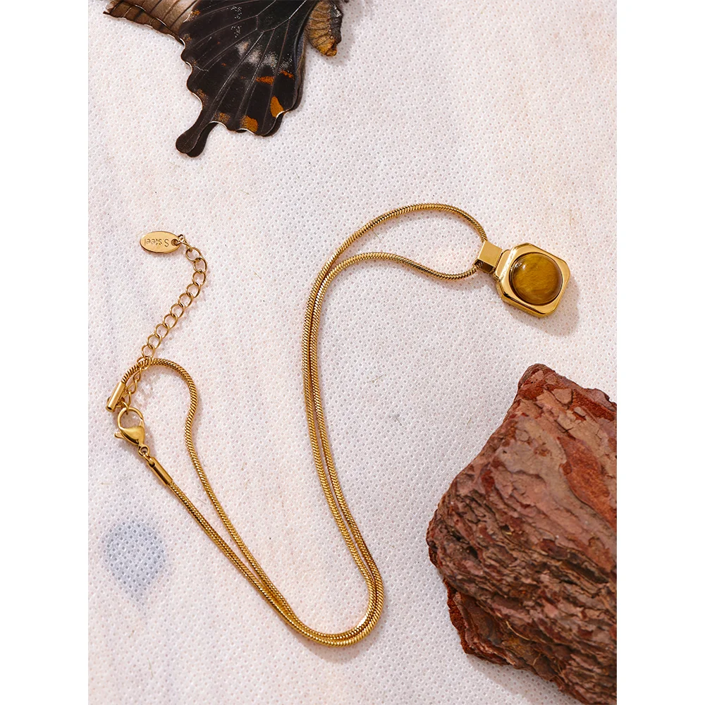 Natural Tiger Eye Gemstone Necklace – Square Pendant in Gold