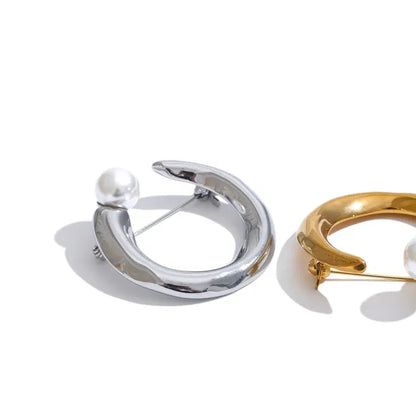U-Shape Pearl Brooch Pin – Gold Plated Stainless Steel Accessory
