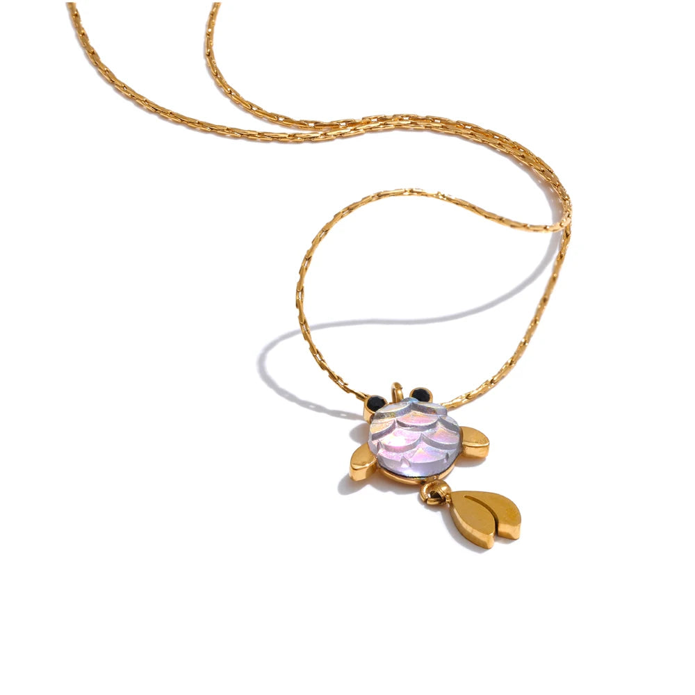 Lucky Goldfish Necklace – 18K Gold Plated Waterproof Pendant