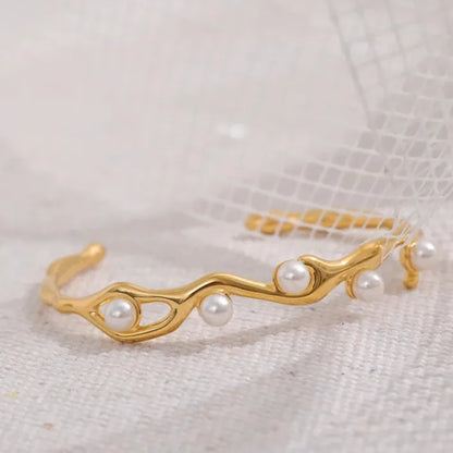 Gold Twist Cuff Bracelet – Stainless Steel & Imitation Pearls