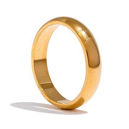 Luxe Jewels Stainless Steel Smooth Ring – 18K Gold Plated Hypoallergenic Jewelry