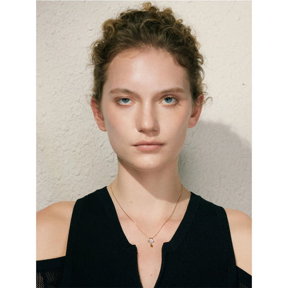 Lucky Goldfish Necklace – 18K Gold Plated Waterproof Pendant