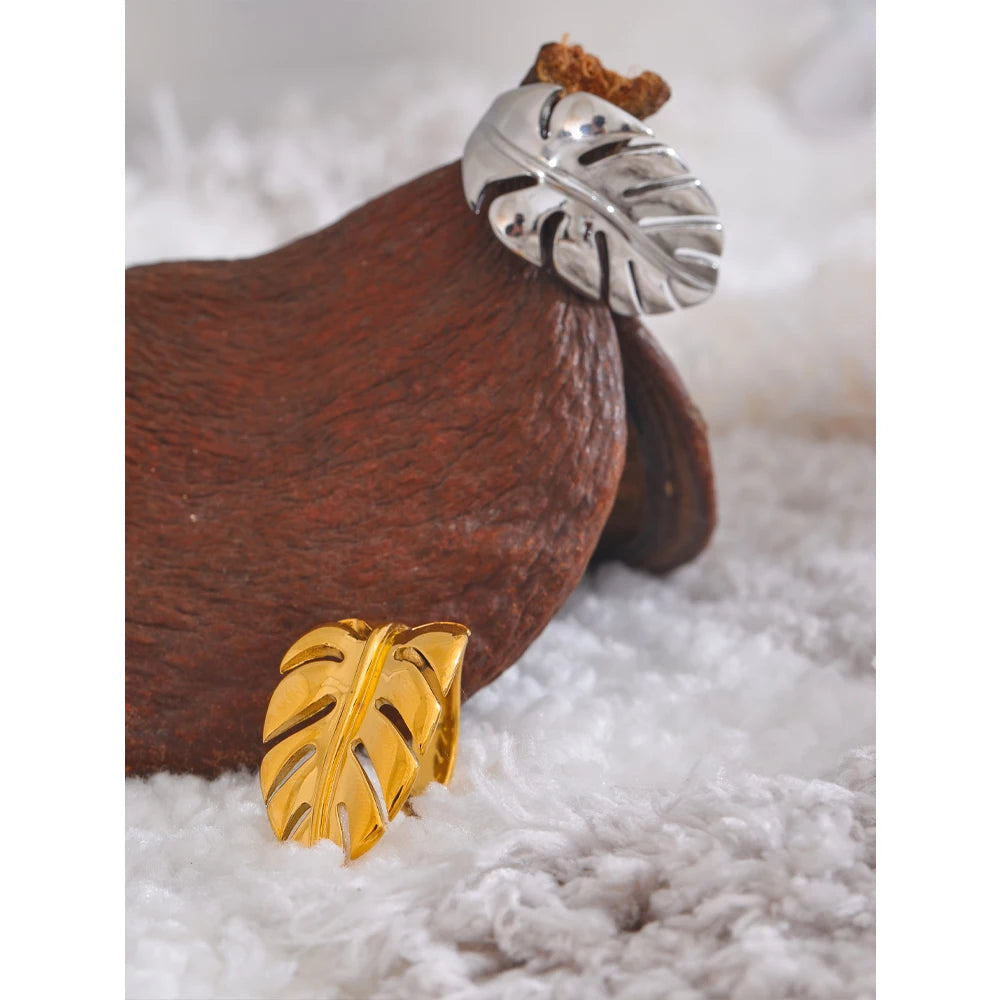 Luxe Jewels Stylish Stainless Steel Metal Leaf Open Ring - 18K Gold Plated Jewelry