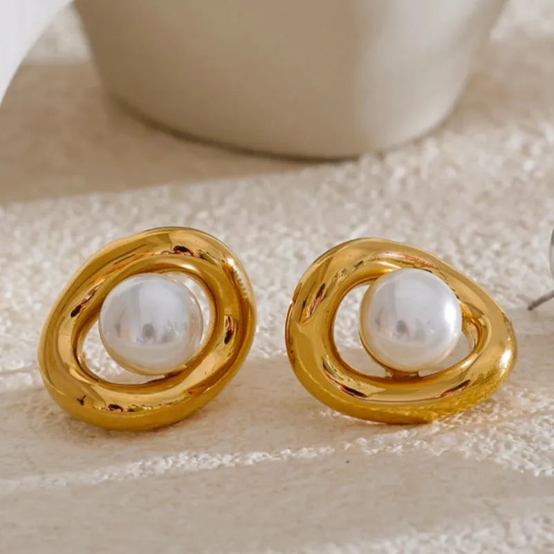 Gold Plated Tarnish-Free Hollow Oval Pearl Stud Earrings – Elegant Jewelry