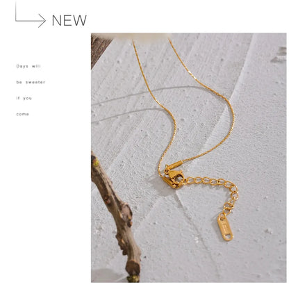 Starfish CZ Pendant Necklace – Gold Plated