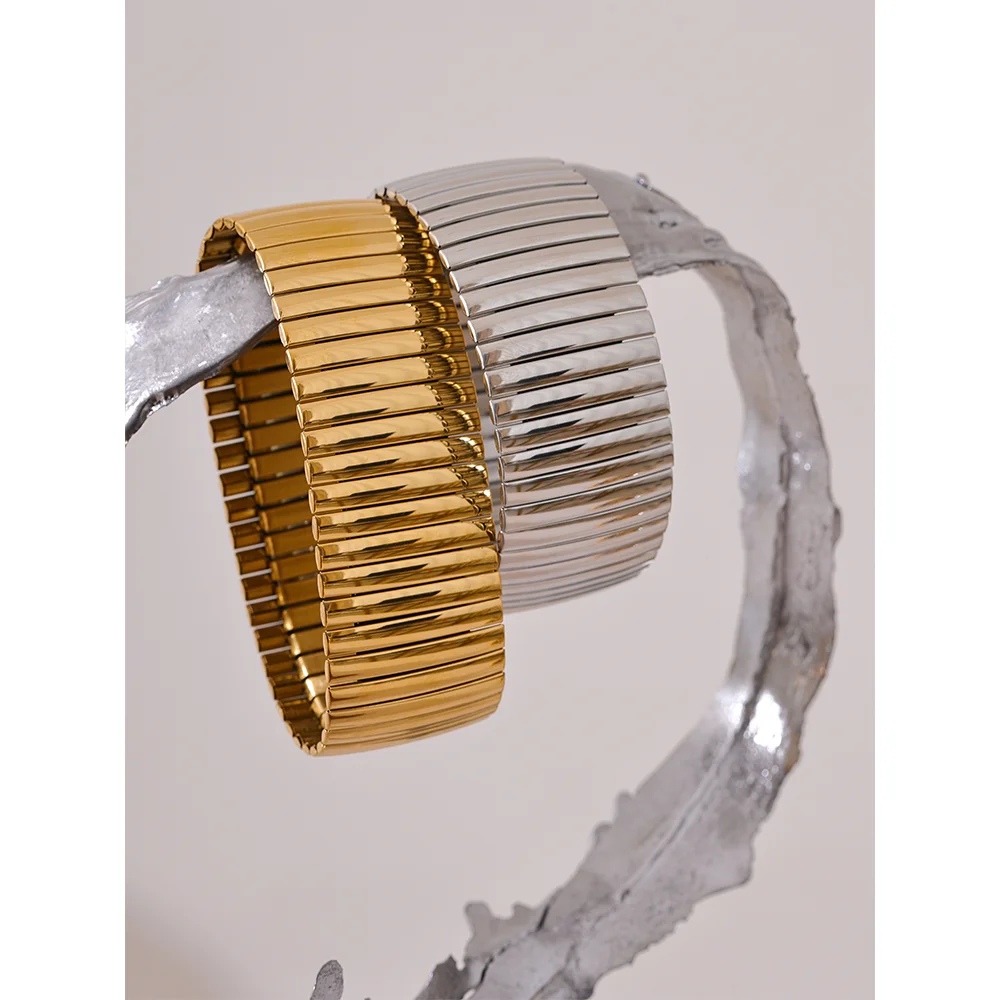 Elastic Wide Statement Bracelet – 18K Gold Plated 316L Stainless Steel