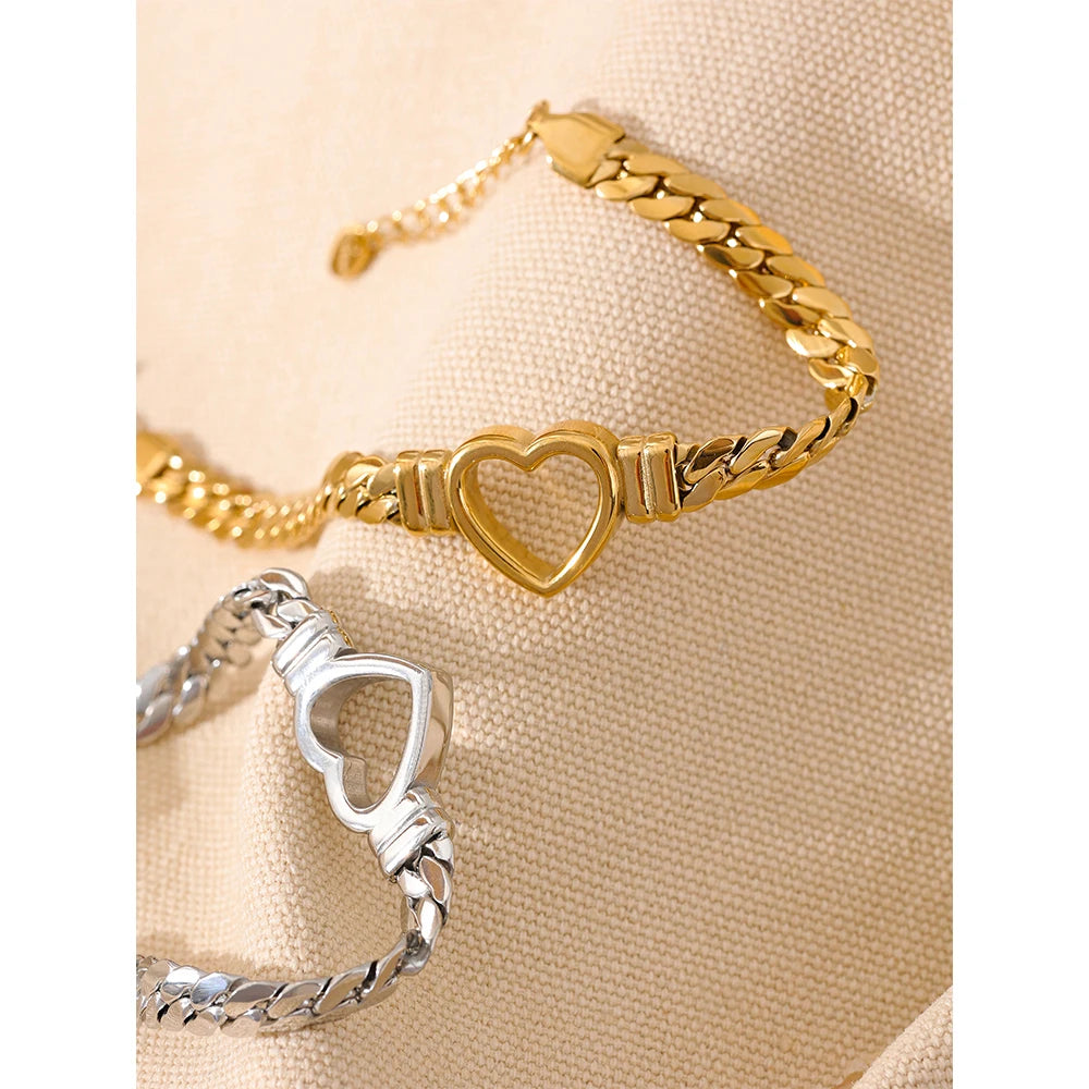 Heart Cuban Bracelet – Gold or Platinum Plated Stainless Steel