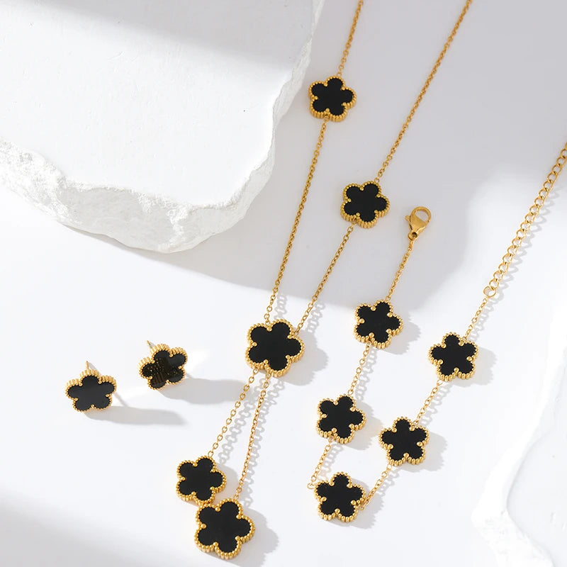 Black Clover Flower Bracelet – Stainless Steel Charm Jewelry