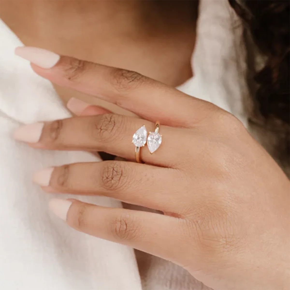 Luxe Jewels Elegant Green Double Teardrop Zirconia Ring – 18K Gold Plated Stainless Steel