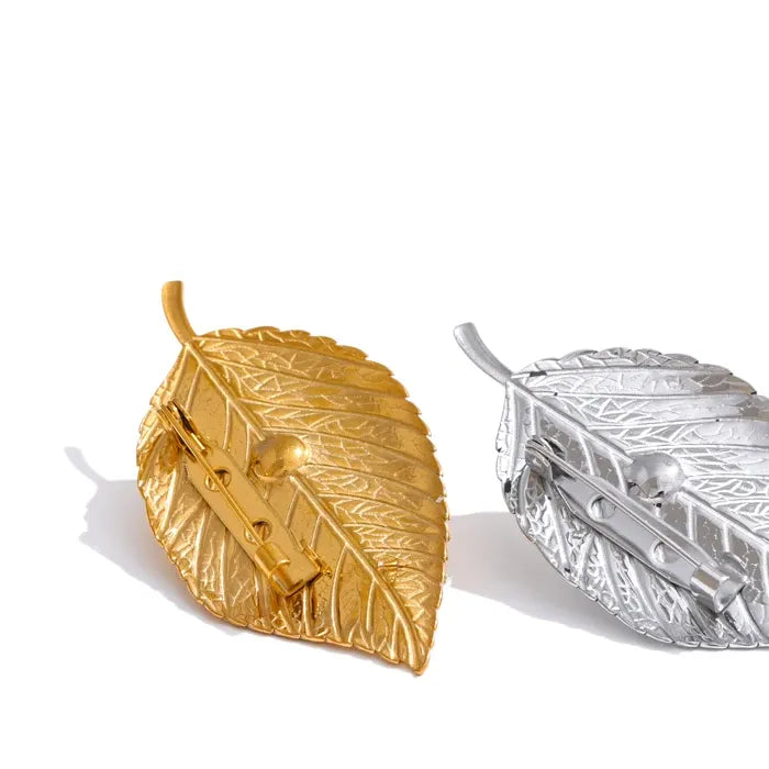 Leaf Pearl Brooch – Minimalist Gold-Plated Stainless Steel Pin