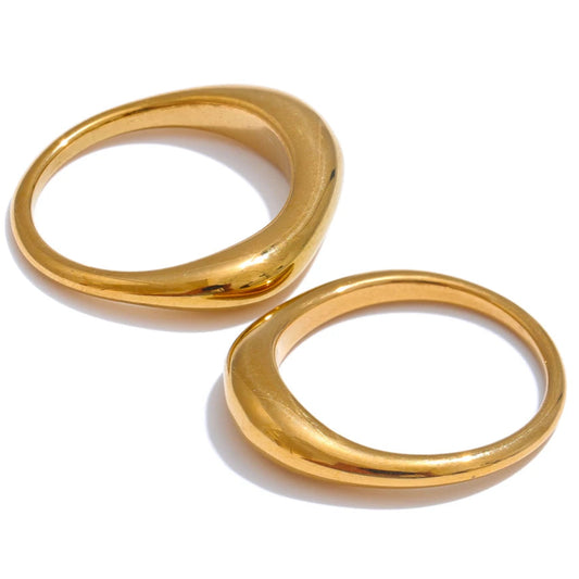 Luxe Jewels Minimalist Tarnish-Free Golden Ring - 18K PVD Plated Stainless Steel Jewelry