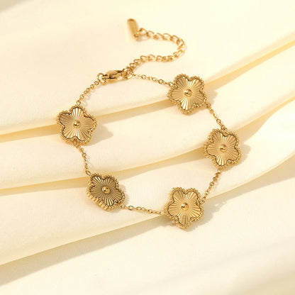 Green Clover Charm Bracelet – Double-Sided Stainless Steel Jewelry