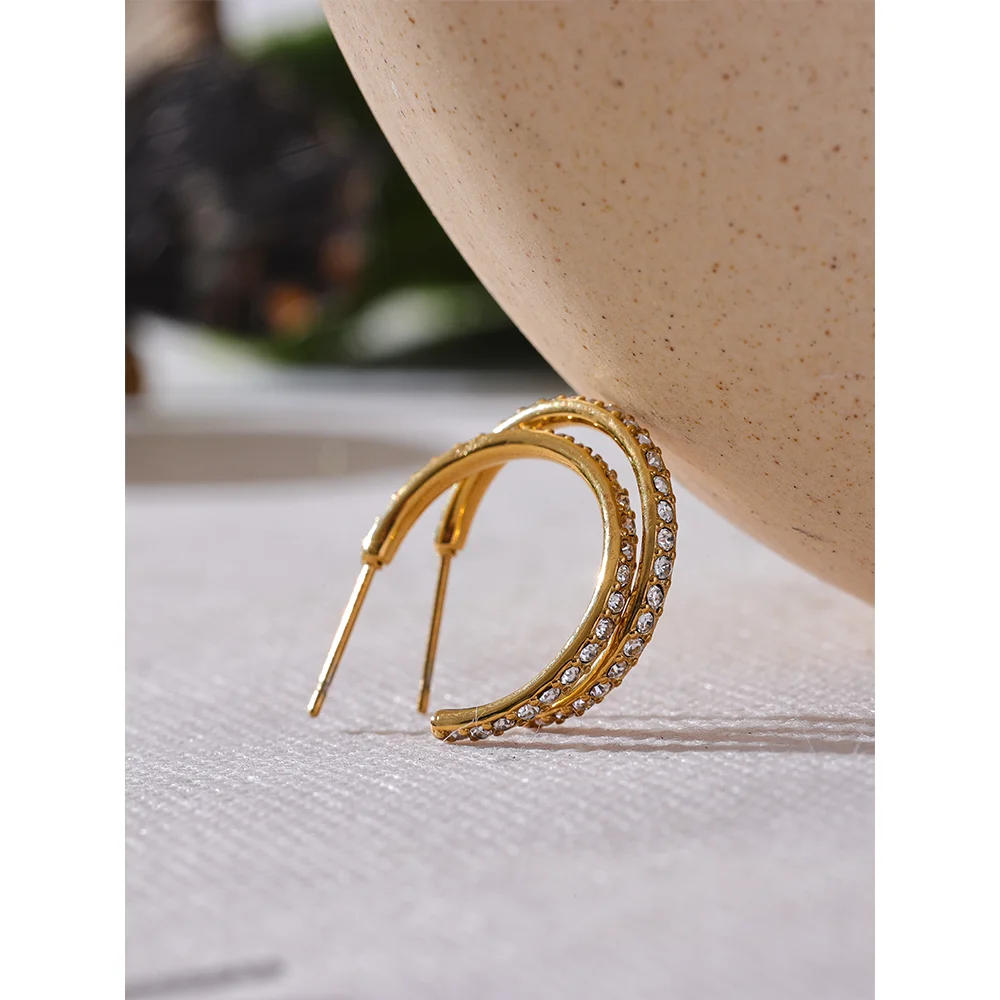 High Quality Shiny Inlaid Cubic Zirconia Stainless Steel Fashion Earrings Waterproof Jewelry