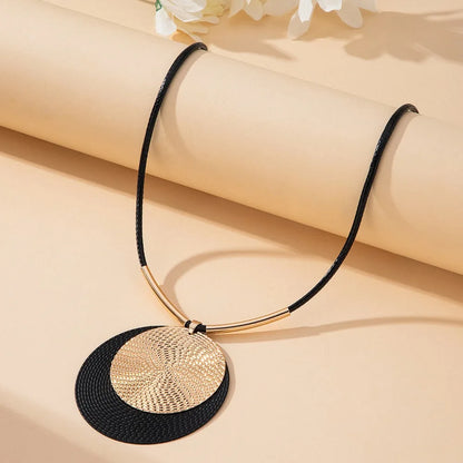 Large Round Pendant Necklace – Creative Unique Style Jewelry