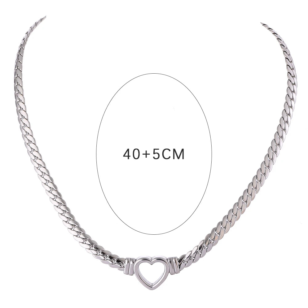 Fashion Heart Flat Collar Necklace – Polished Stainless Steel Choker