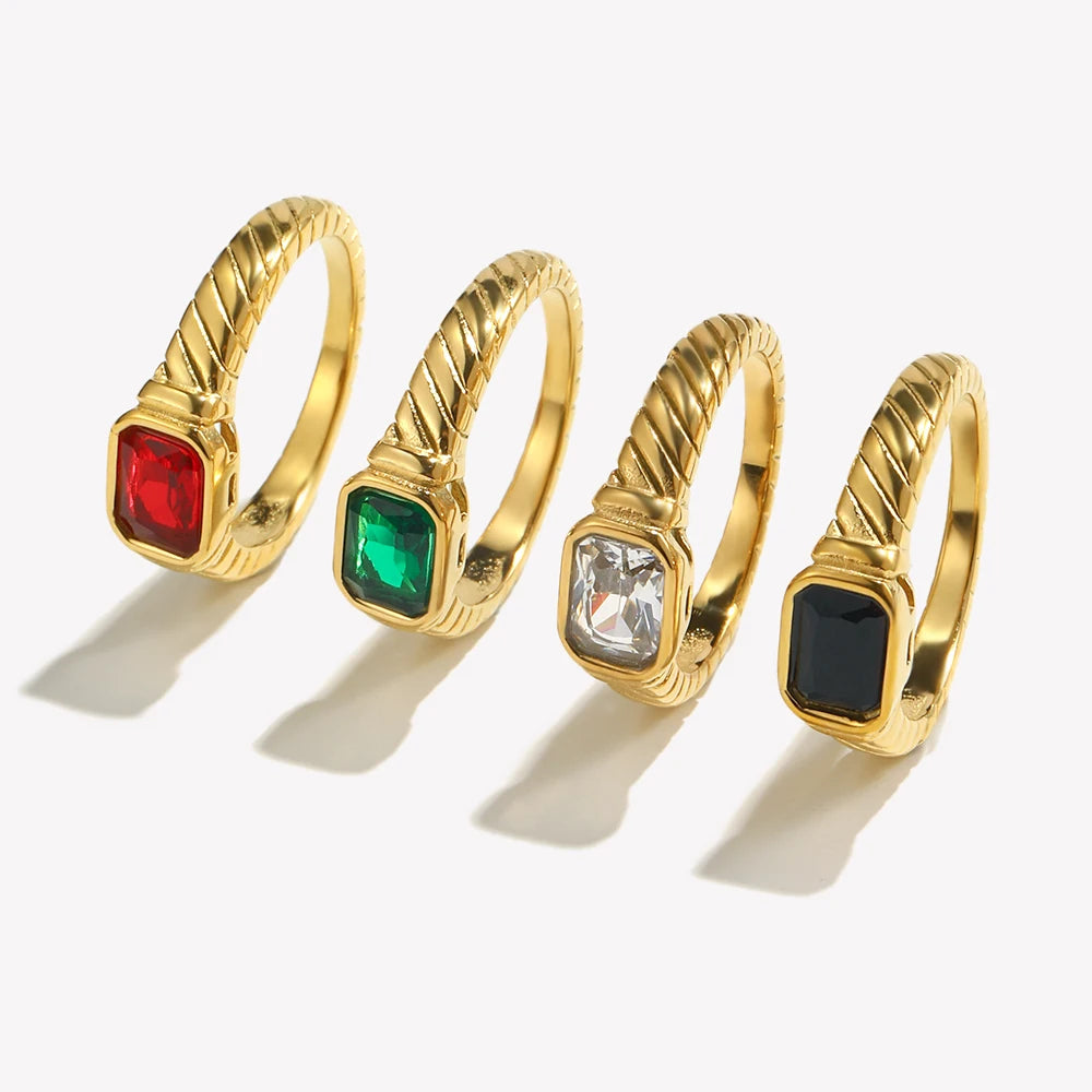 Luxe Jewels Zirconia Stone Ring – Waterproof 18K Gold Plated Ring