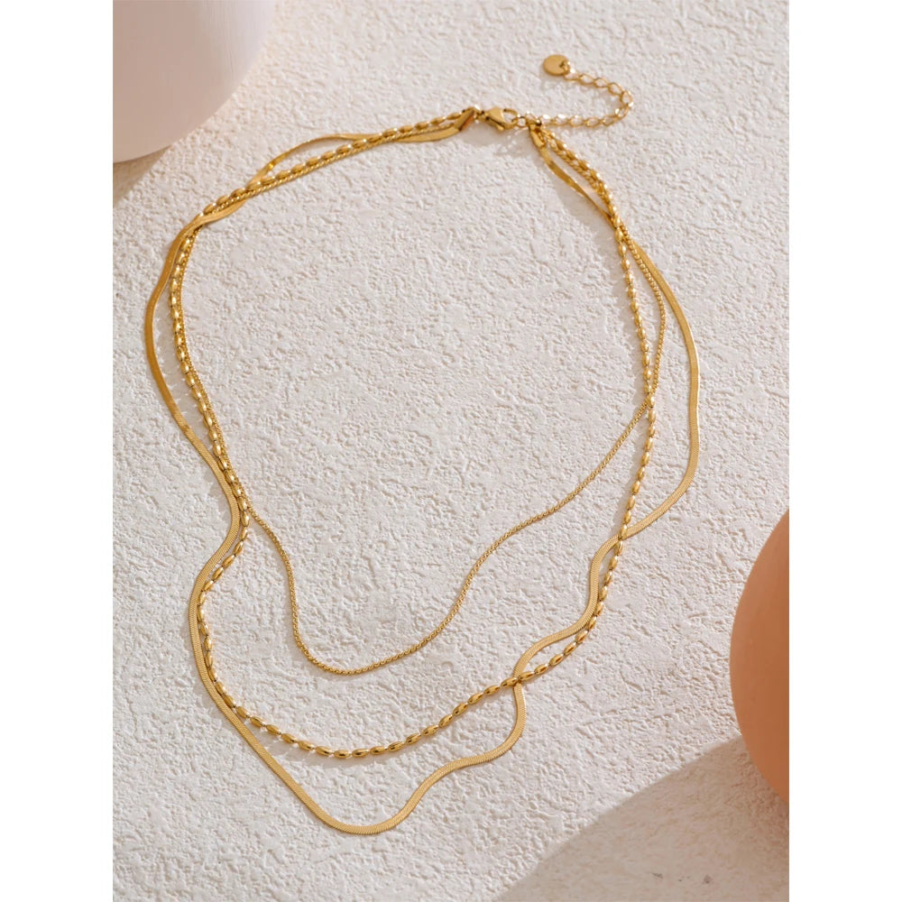 Chic Gold Plated Stainless Steel Layered Necklace – Minimalist Style