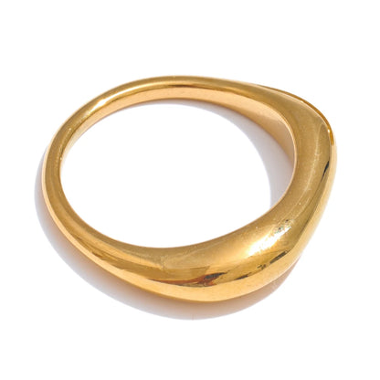 Luxe Jewels Minimalist Tarnish-Free Golden Ring - 18K PVD Plated Stainless Steel Jewelry