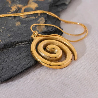 Round Circle Pendant Necklace – Gold 18K Stainless Steel