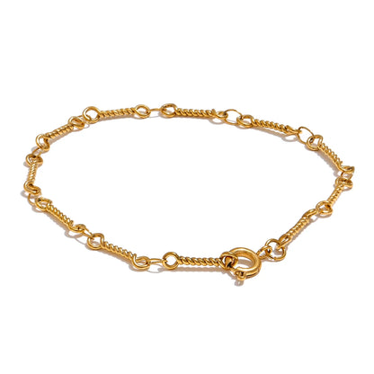Twisted Bracelet – 18K Gold Plated Stainless Steel