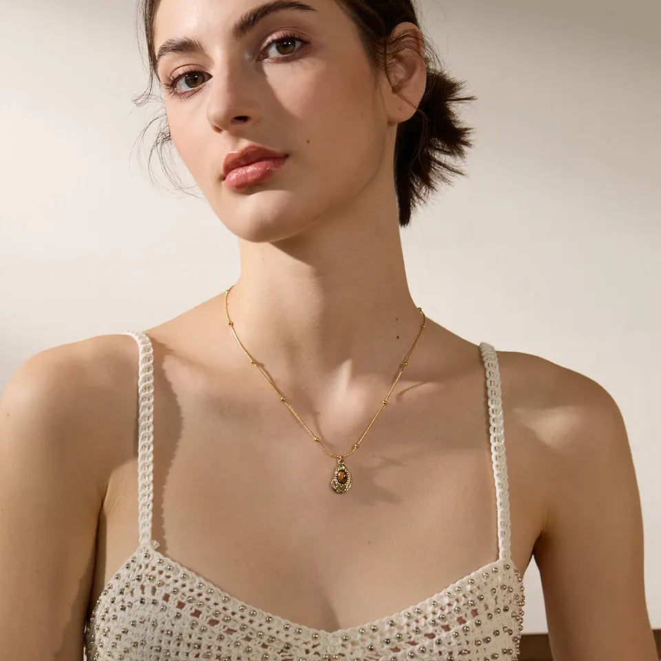 Natural Tiger Eye Stone Drop Necklace – Cashew Shape Pendant in Gold