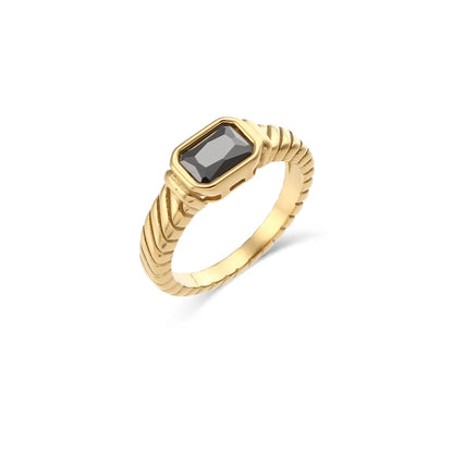 Luxe Jewels Zirconia Stone Ring – Waterproof 18K Gold Plated Ring