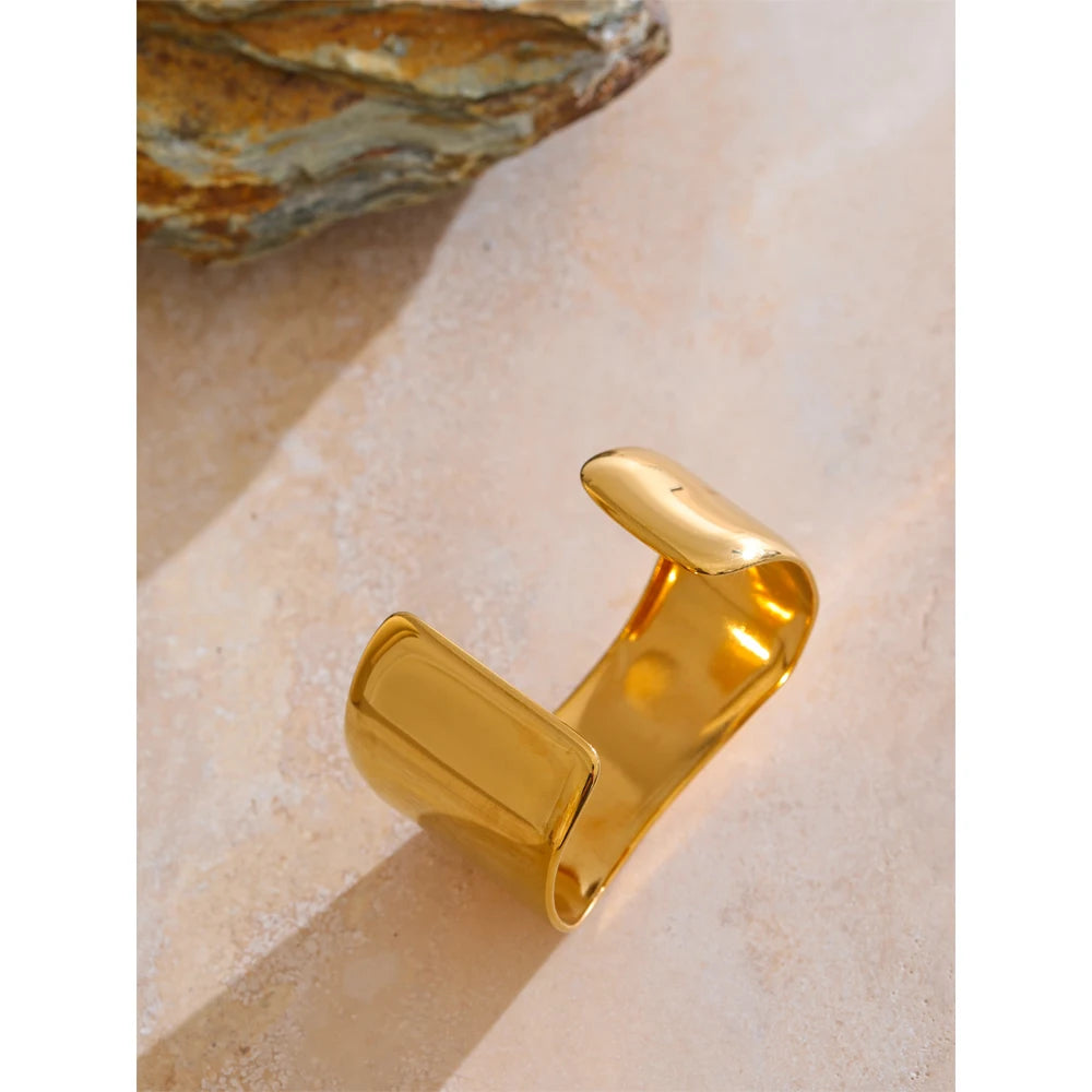 60mm Wide Cuff Bracelet – 18K Gold Plated Stainless Steel