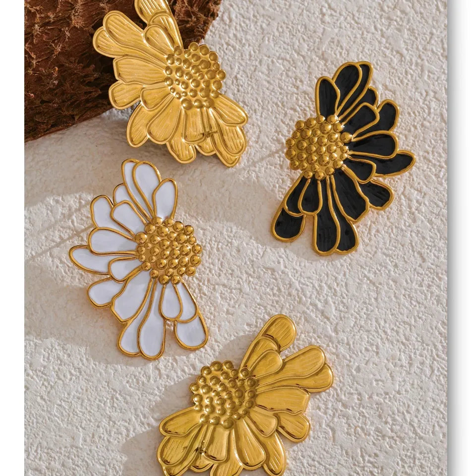 Floral Big White Black Enamel - Fashion Stud Earrings 18K Gold Color PVD Plated Stainless Steel Jewelry