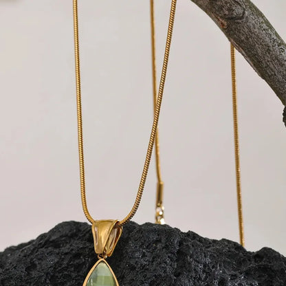 Lucky Goldfish Necklace – 18K Gold Plated Waterproof Pendant