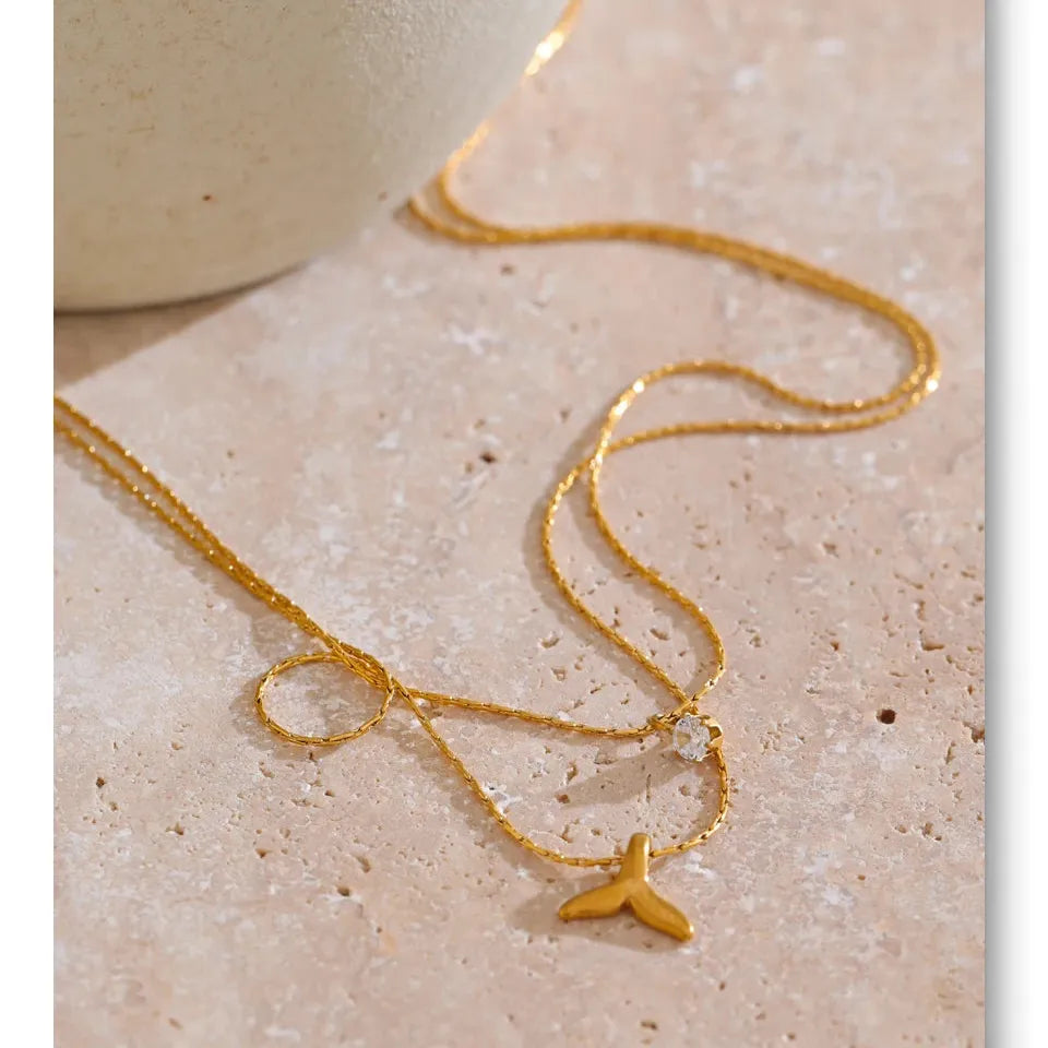 Elegant Double Layer Fishtail Necklace with Zircon Pendant – Gold Plated