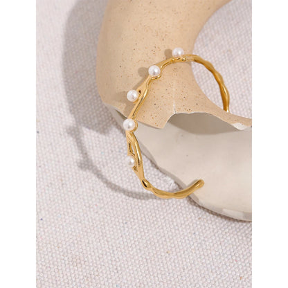 Gold Twist Cuff Bracelet – Stainless Steel & Imitation Pearls