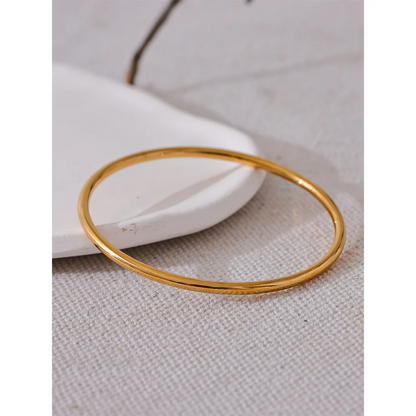 Classic Round Bangle – 18K Gold Plated Stainless Steel, Waterproof