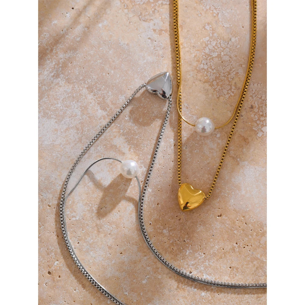 Two-Layer Heart and Pearl Necklace – Elegant Pendant Jewelry