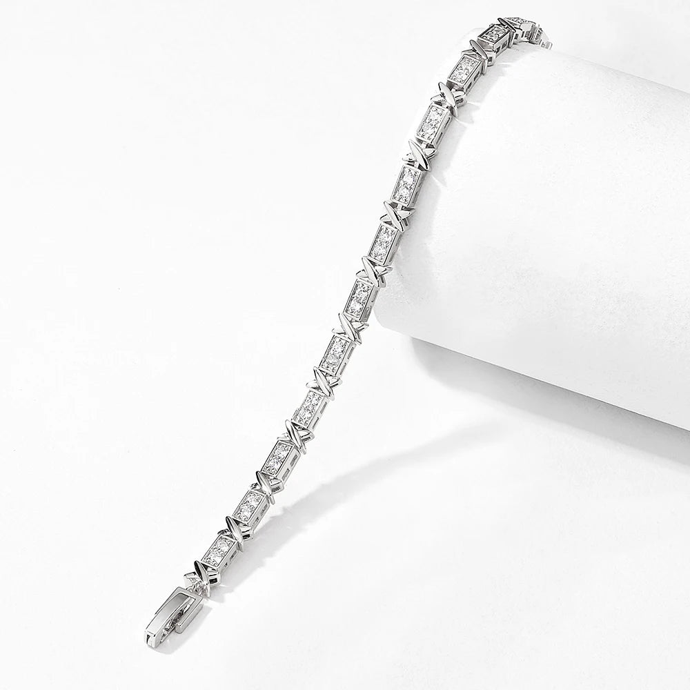 Luxury Cross Charm Zirconia Bracelet – Classic Style
