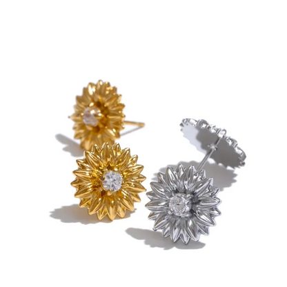 Gold Plated Waterproof Daisy Stud Earrings – Stylish Cubic Zirconia Accent