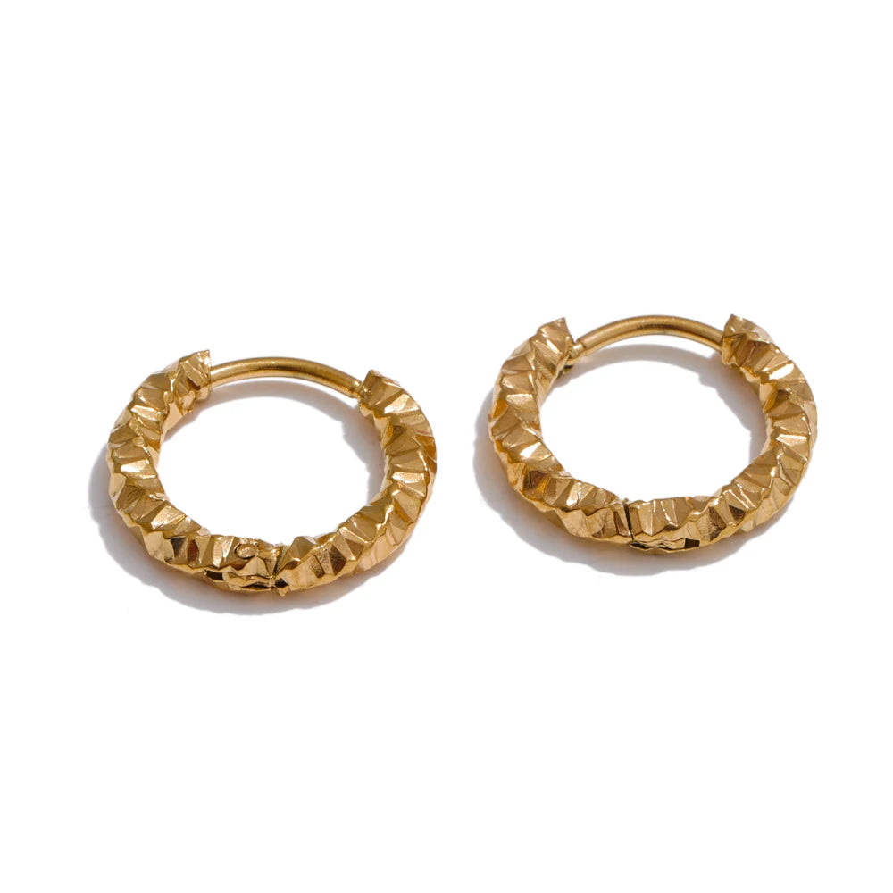 20mm / 15mm Round Daily Wear Hoop Earrings Waterproof Jewelry Women Minimalist Stainless Steel