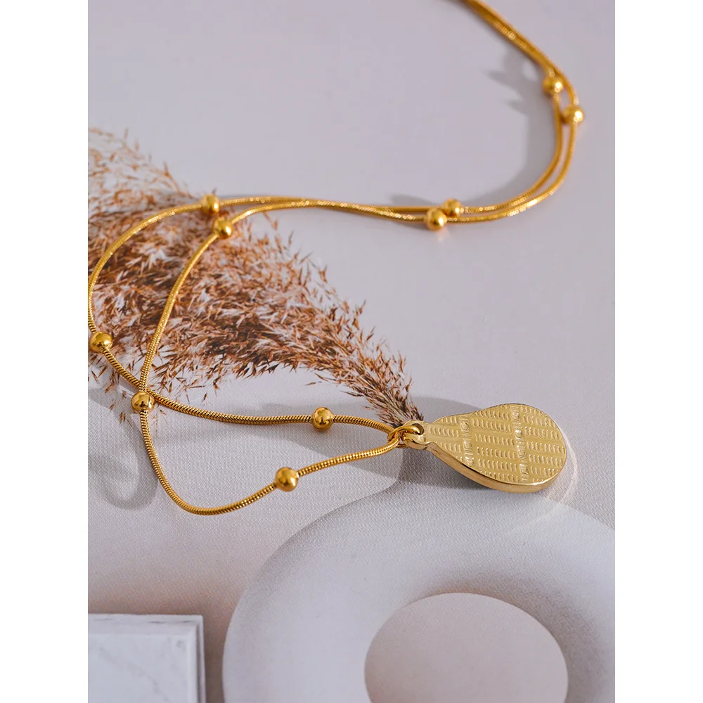 Natural Tiger Eye Stone Drop Necklace – Cashew Shape Pendant in Gold