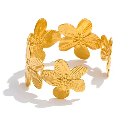Luxe Jewels Waterproof 18K Golden Plated Stainless Steel Flower Bracelet Bangle Daily Wear Fashion Trendy Jewelry