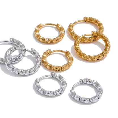 20mm / 15mm Round Daily Wear Hoop Earrings Waterproof Jewelry Women Minimalist Stainless Steel